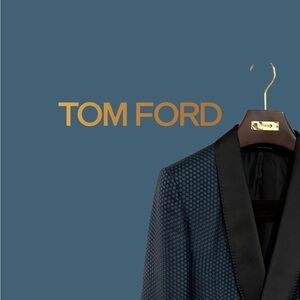 Tom Ford Elegant Tuxedo Jacket